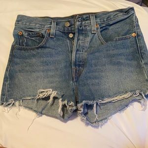 Levi shorts